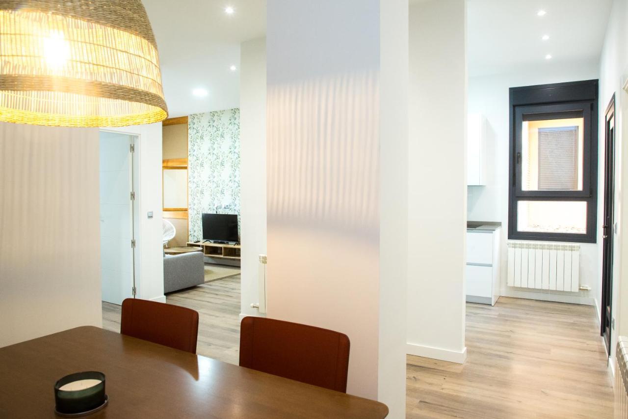 Elegante Apartamento Laud1 - Nuevo/Familia/Wifi/Tv Valladolid Buitenkant foto